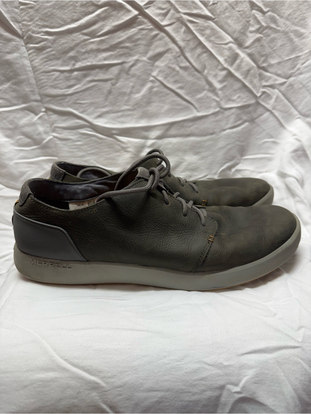 Merrell Men's Olive Green Leather Lace Up Sneakers